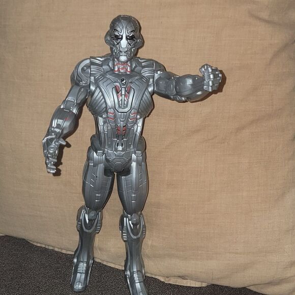 NEW Marvel Avengers Age of Ultron Titan Hero Tech Ultron 12" Lights & Sounds - Picture 7 of 16